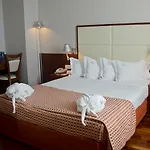 Vip Executive Arts Hotel